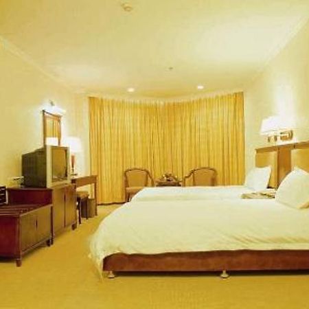 Vienna Huangdu Branch Hotel ฝอซาน ภายนอก รูปภาพ